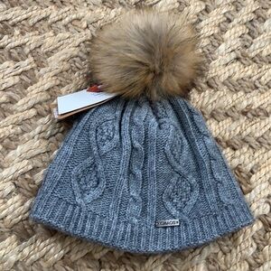 Chaos beanie, heather grey. NWT